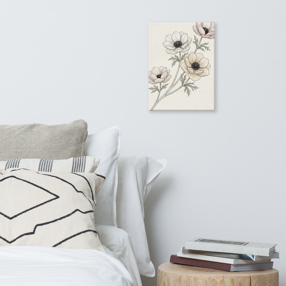 Toile canvas 40×60 cm avec illustration botanique anémone sauvage en linework, pétales blush et blanc cassé sur fond écru, accrochée dans un salon aux tons neutres